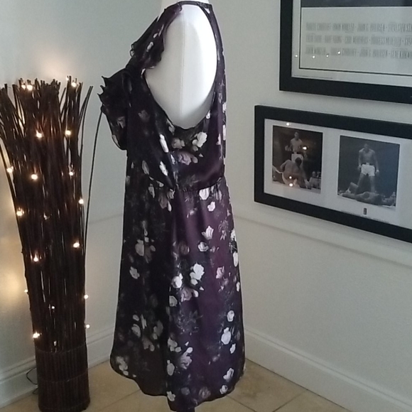 Converse Deep plum Floral V Neck Ruffle Dress - Picture 3 of 11
